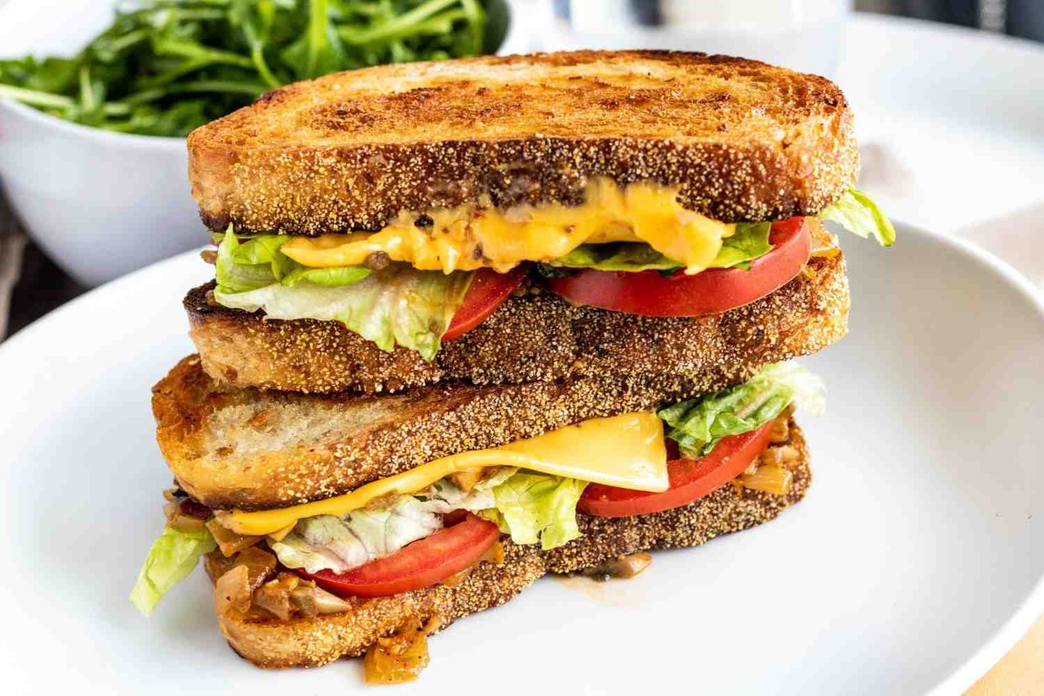 Grilled Super Salad Sandwich ML